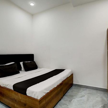 Play Rooms - Couple Friendly Delta II Greater Noida Exterior foto